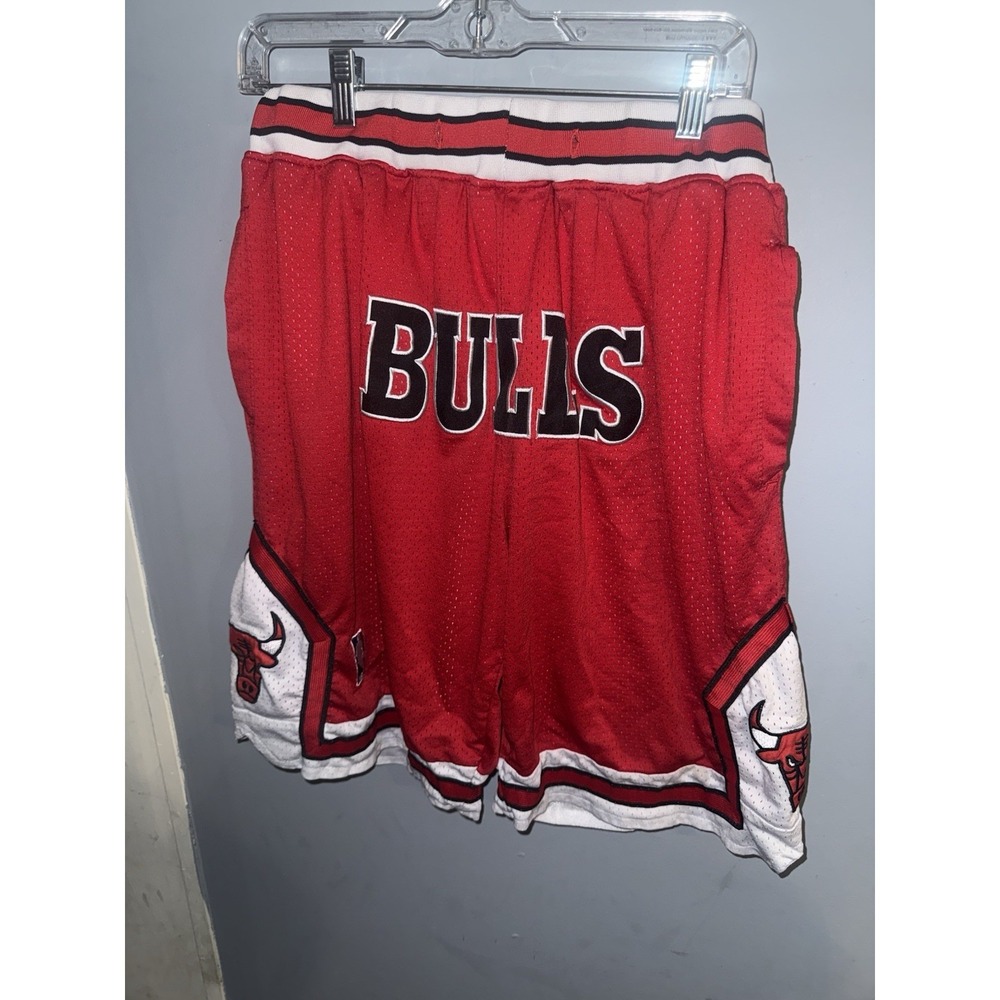 Rare Chicago Bulls Just Don Shorts 1997 1998 Size 2XL Made in USA NBA Red Read D